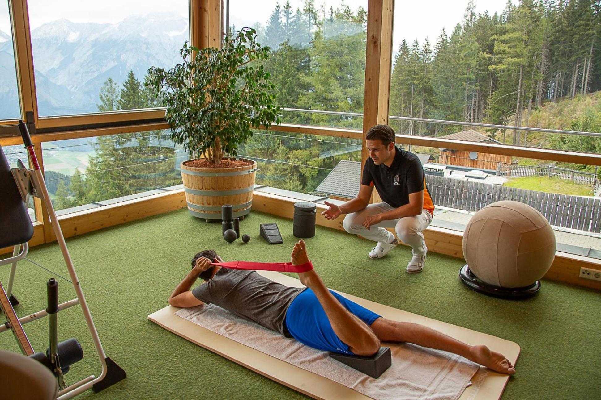 ホテル Alpenrelax Krepperhuette Volders エクステリア 写真