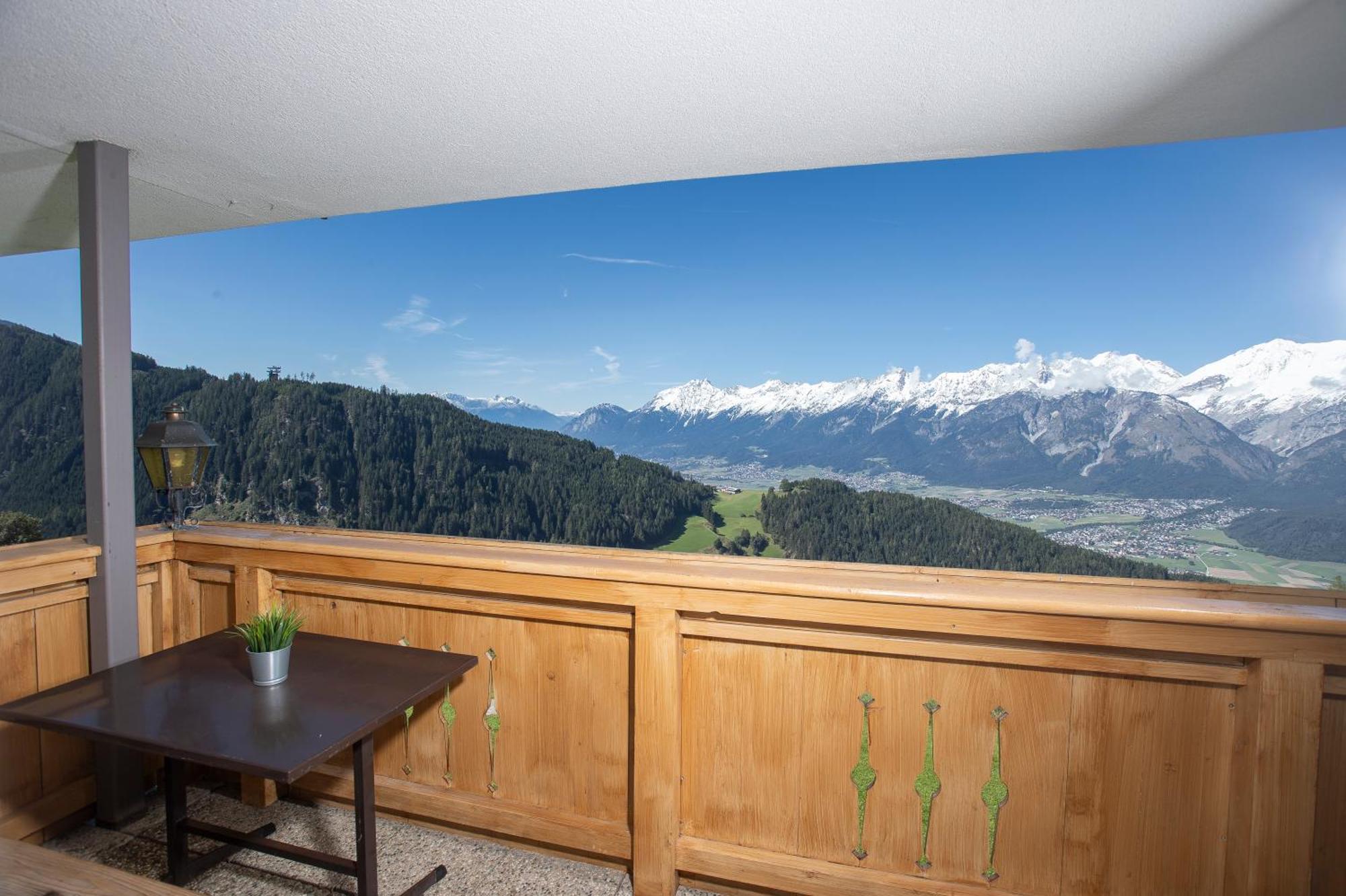 ホテル Alpenrelax Krepperhuette Volders エクステリア 写真